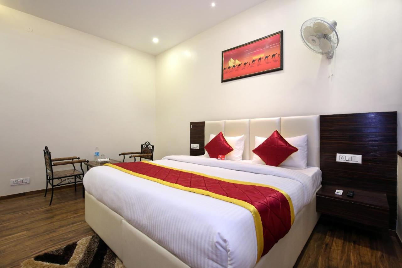 Oyo 9159 Hotel Royal Woodslark Zirakpur Exterior photo