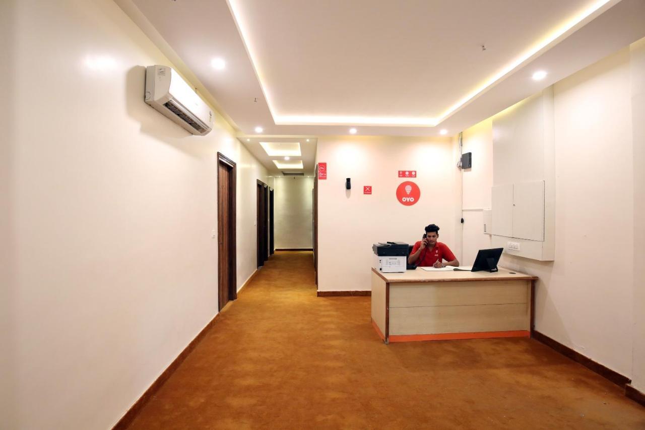 Oyo 9159 Hotel Royal Woodslark Zirakpur Exterior photo
