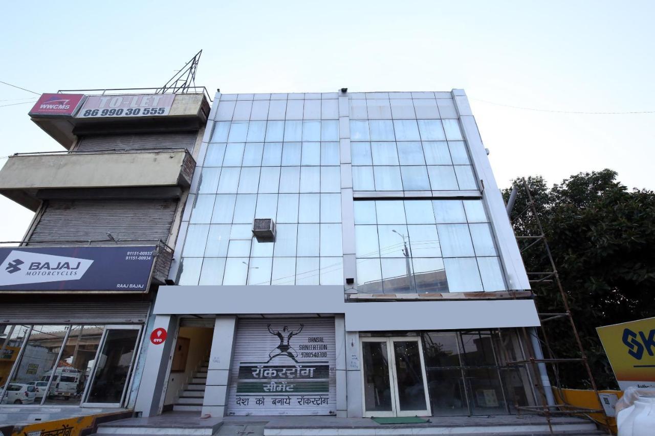 Oyo 9159 Hotel Royal Woodslark Zirakpur Exterior photo